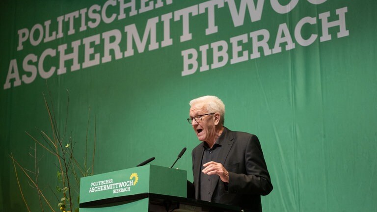 BW-Parteien Am Politischen Aschermittwoch. Kretschmann Gegen ...