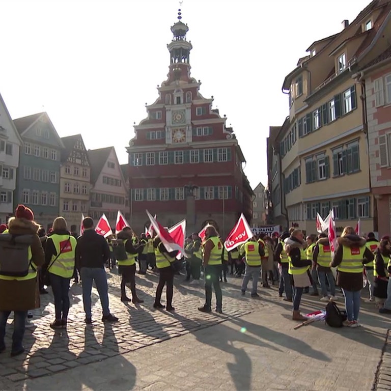 Ver.di-Warnstreik Legt Baden-Württemberg Lahm - SWR Aktuell