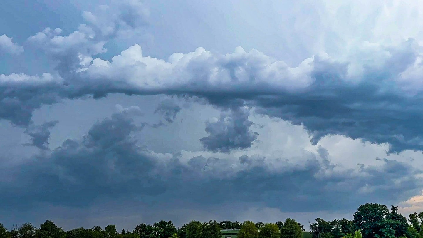 Starkregen, Gewitter Und Hagel Am Samstag In Sachsen-Anhalt