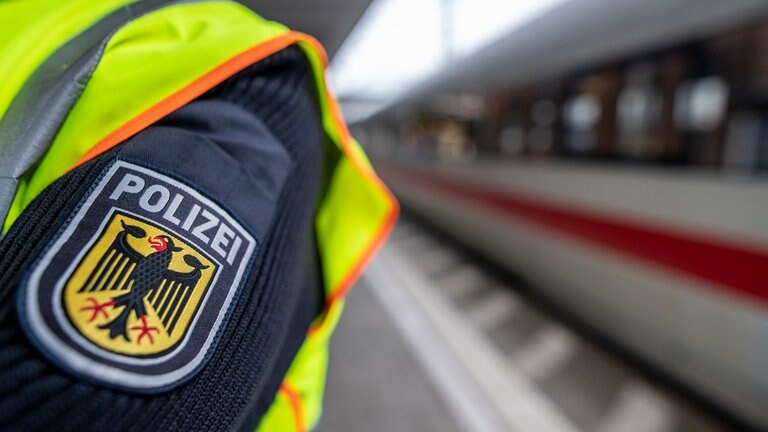 Bundespolizei: Unerlaubte Einreisen Aus Der Schweiz Nehmen Zu - SWR Aktuell