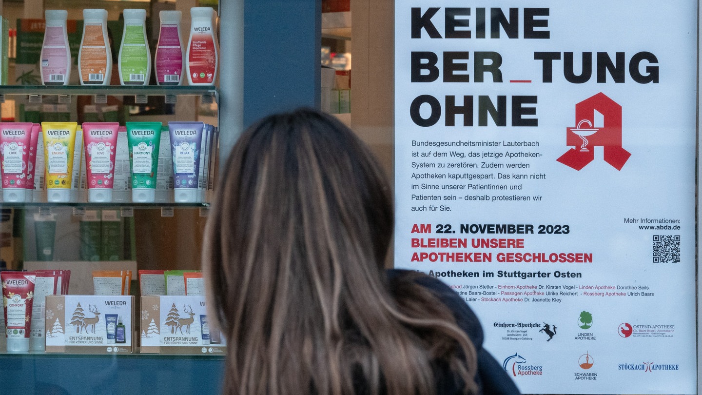 Apotheken In BW Bleiben Geschlossen - Tausende Bei Protesttag - SWR Aktuell