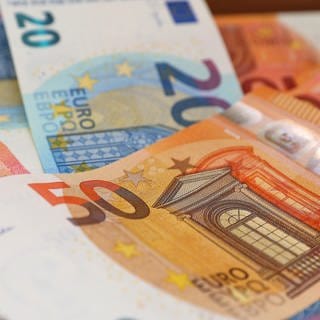 Symbolfoto zum Thema Geld und Finanzen.