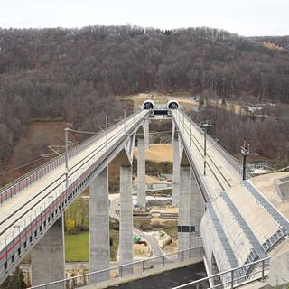 Die neu gebaute Filstalbrücke der Bahnstrecke Wendlingen-Ulm, die im Rahmen des milliardenschweren Bahnprojekts Stuttgart 21 gebaut wurde. Die Bahn-Neubaustrecke Wendlingen-Ulm geht am nächsten Wochenende in Betrieb.