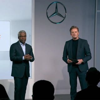 Vertreter von Mercedes und Google