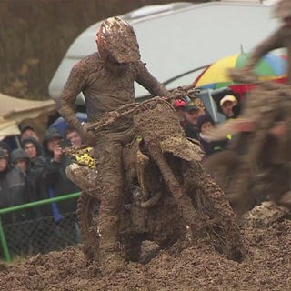 Schlammschlacht beim Motocross  in Schnaitheim