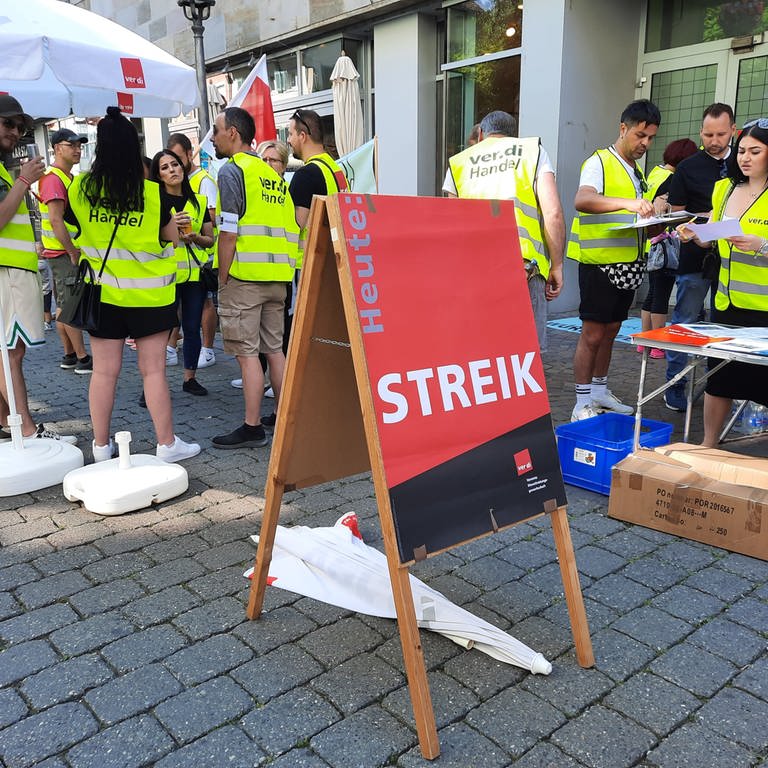 Streikende in Konstanz.