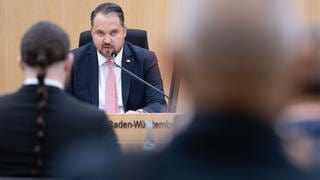 Christian Gehring (CDU), Abgeordneter des Landtags von Baden-Württemberg, nimmt an der Fortsetzung des Untersuchungsausschusses zur Aufkläung der Polizei-Affäre teil.