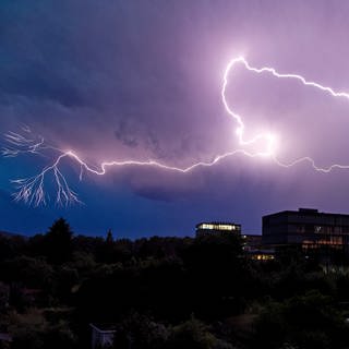 Ein Blitz über Karlsruhe