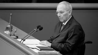 Wolfgang Schäuble (CDU) leitet am 25. März 2020 als Bundestagspräsident eine Sitzung des Parlaments. 