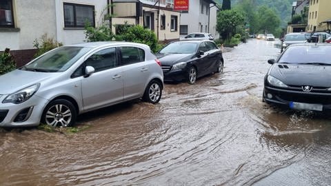 Überschwemmung in Schriesheim (Foto: dpa Bildfunk, Foto: René Priebe)