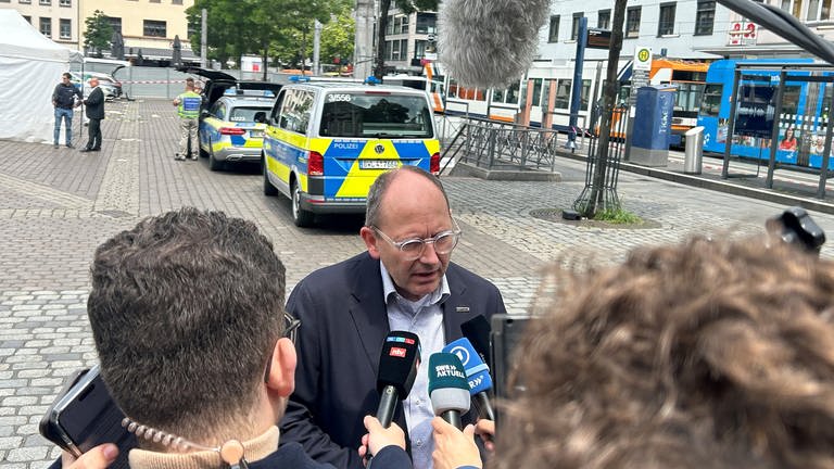 Der Mannheimer Oberbürgermeister Christian Specht (CDU) im Interview mit Medienvertretern.
