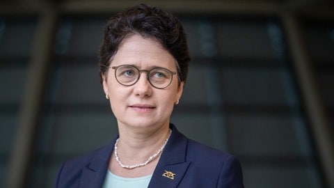 Die baden-württembergische Justizministerin Marion Gentges (CDU), aufgenommen vor einer Rede im Bundestag.