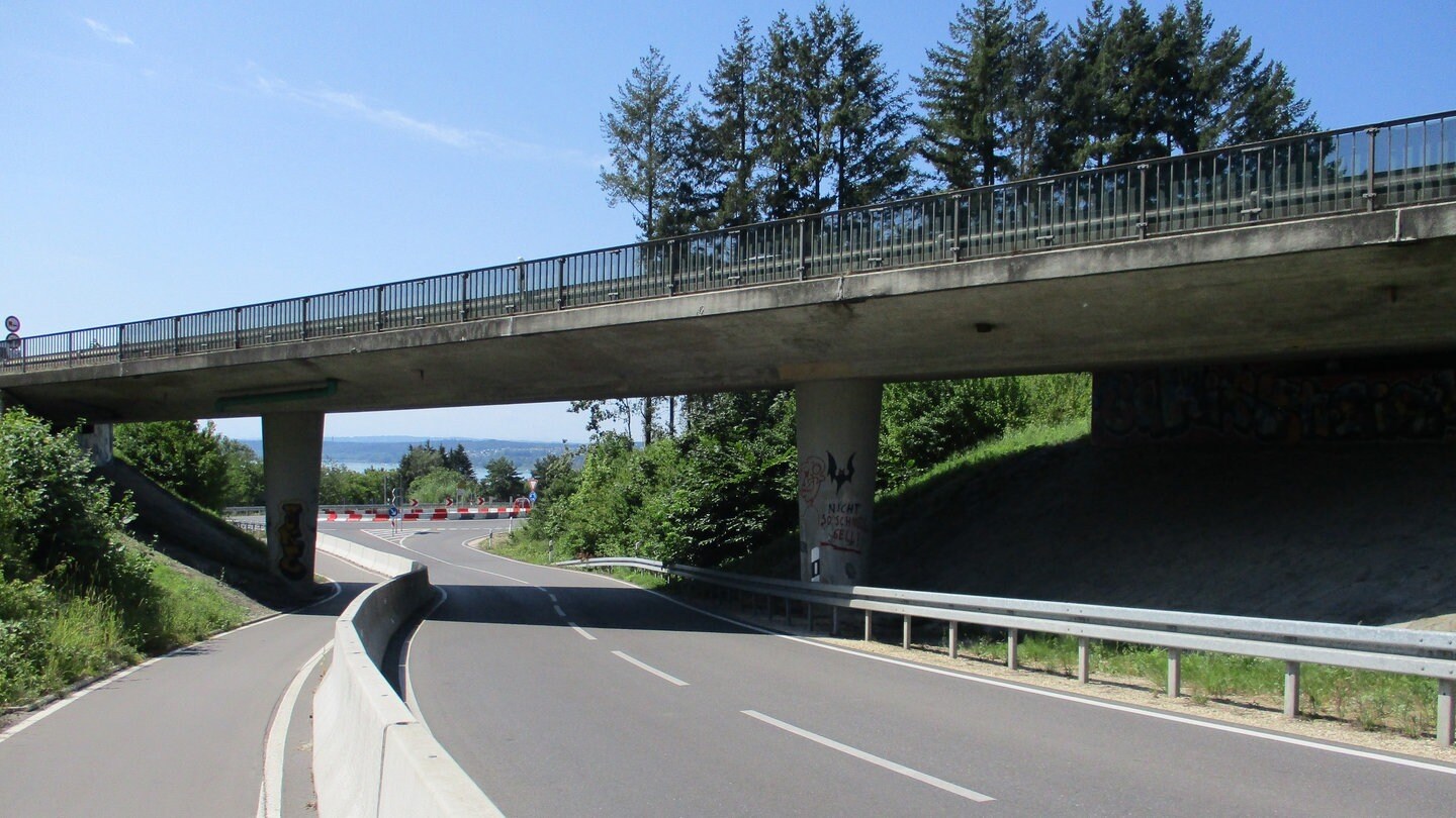 B31 Bei Überlingen: Vollsperrung Rengoldshauser Straße - SWR Aktuell