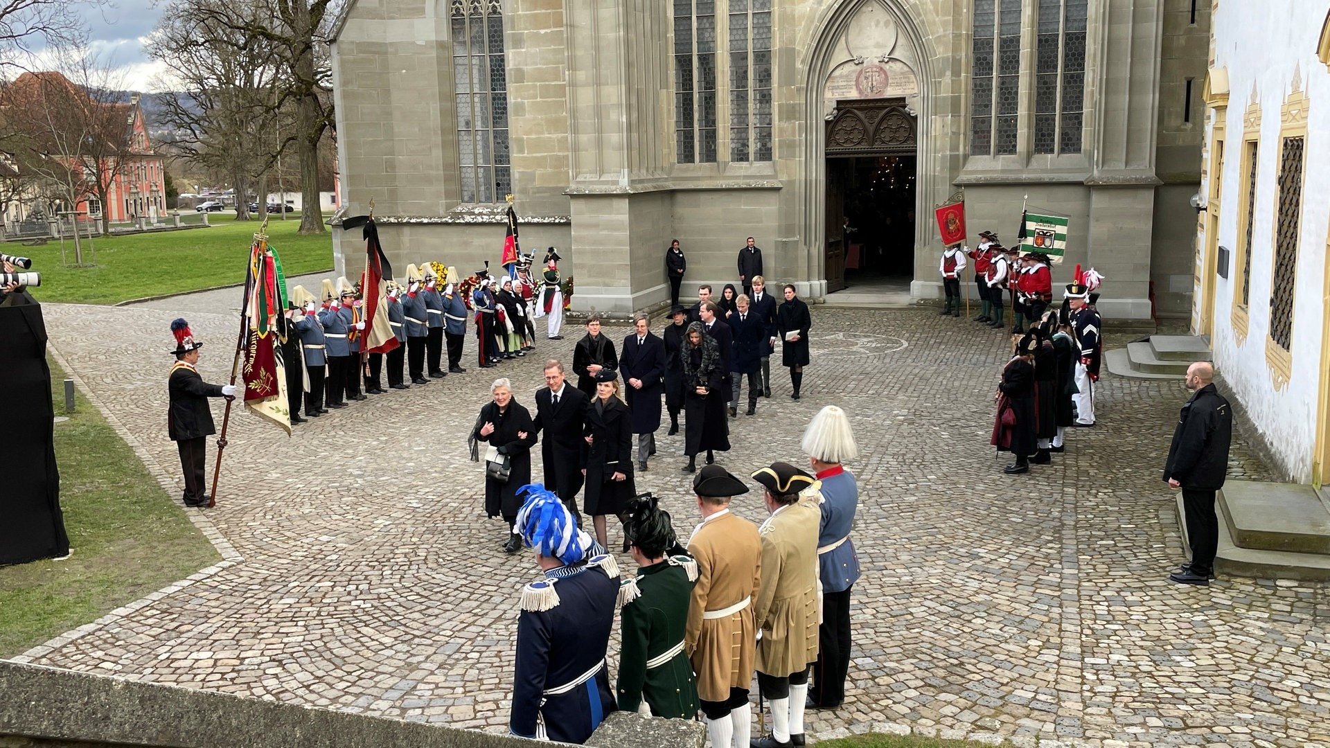 König Von Belgien Bei Trauerfeier Für Max Markgraf Von Baden - SWR Aktuell