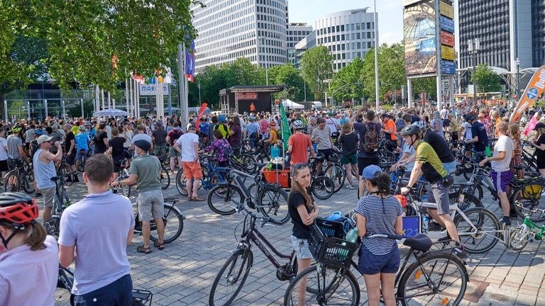 Adil "Sepeda Euro" Kedua kalinya dimulai di Frankfurt am Main.  (Foto: Kantor Pers, Eurobike Frankfurt)