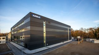 Das neue Entwicklungszentrum bei Airbus in Immenstaad für Satelliten.