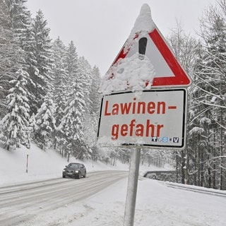 Schild Lawinengefahr