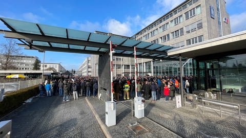 Menschenansammlung bei RRPS in Friedrichshafen