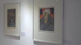 Zwei Werke des Künstlers Erich Heckel hängen an der Wand