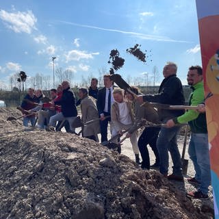 Spatenstich für Schaugärten für die Landesgartenschau in Wangen.