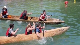 Einbaum-Regatta im Konstanzer Hafen