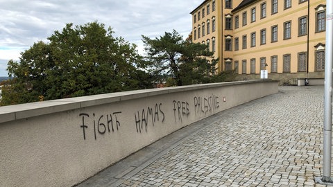 Pro-palästinensische Parolen an Wänden in Weingarten (Kreis Ravensburg).