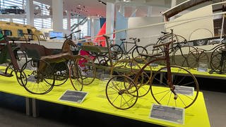 Originale Kinderfahrzeuge der vergangenen 200 Jahre sind derzeit im Erwin Hymer Museum in Bad Waldsee zu sehen. 