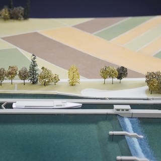 Detail des Modells für eine Bodenseeregulierung.