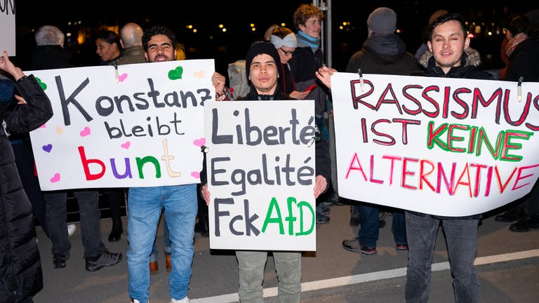 Demonstrationszug gegen rechts in Konstanz