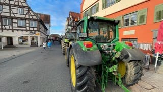 Bauernprotest vor Politischem Aschermittwoch der Grünen in Biberach.