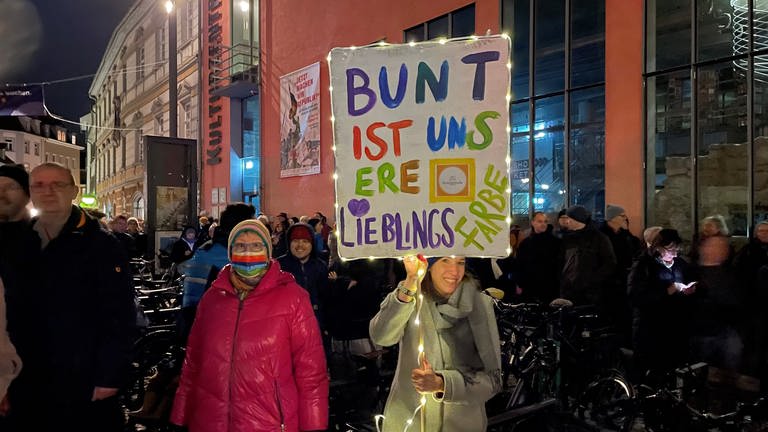 Demonstrationszug gegen rechts in Konstanz