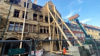 Sicherung der Fassade nach dem Großbrand in der Konstanzer Altstadt