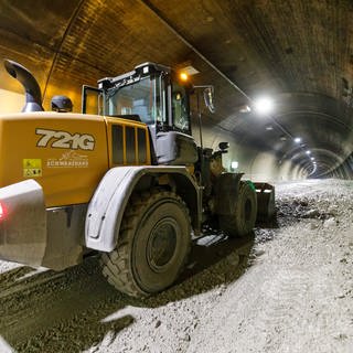 Nach einem Murenabgang war die Arlbergstraße und der Passürtunnel gesperrt.