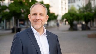 Simon Blümcke kandidiert als Oberbürgermeister von Friedrichshafen.