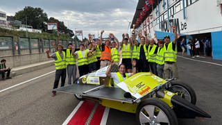 Schüler aus Friedrichshafen starten mit Solarrennwagen