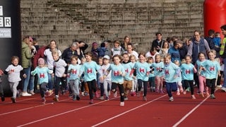 Beim Kuscheltierlauf im Bodensee in Konstanz werden in diesem Jahr mehr als 1.000 Kinder erwartet (Archivbild)