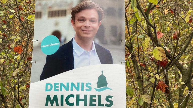 Wahlplakat von Dennis Michels, Kandidat für die OB-Wahl in Überlingen