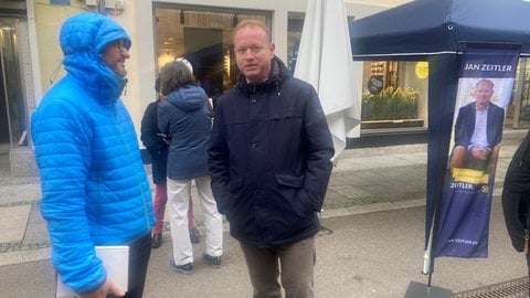 OB-Wahlkampf auf dem Wochenmarkt von Überlingen