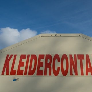 Ein Altkleidercontainer