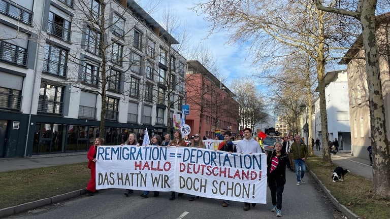 Demonstration gegen Rechtsextremismus in Ravensburg.