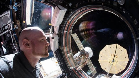 Astronaut Alexander Gerst während seiner Mission "Horizons" auf der ISS kurz vor der Rückkehr zur Erde (Foto: Pressestelle, ESA/NASA)