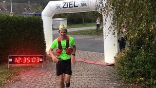 Felix Weber beim Zieleinlauf