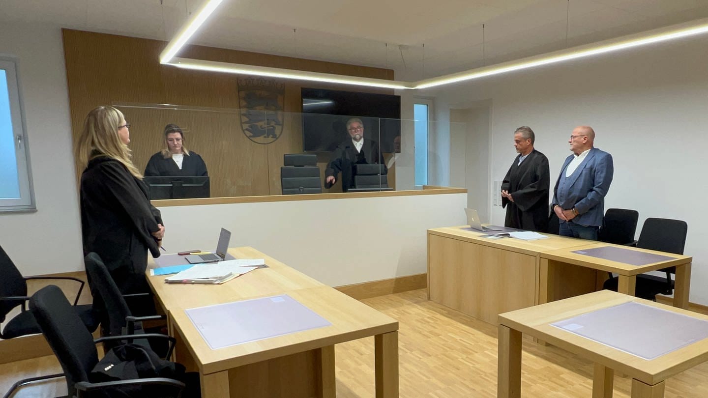 Anklage am Amtsgericht Brackenheim wegen einer Versammlung während der Corona-Pandemie