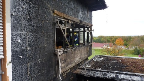 Ein Feuer hat die Geschwister-Scholl-Schule stark beschädigt