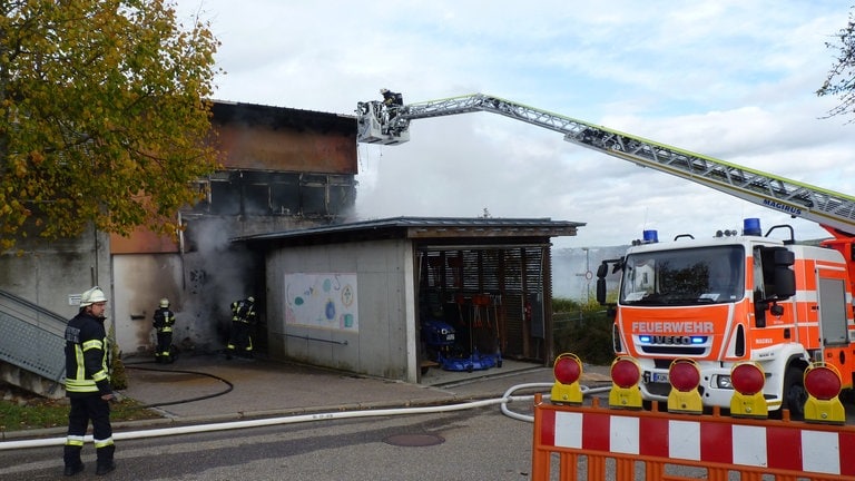 Ein Feuer hat die Geschwister-Scholl-Schule stark beschädigt