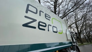 Müllwagen der PreZero Service Süd.