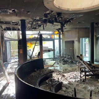 Ein Raum der Sauna im Hallenbad Öhringen ist komplett ausgebrannt
