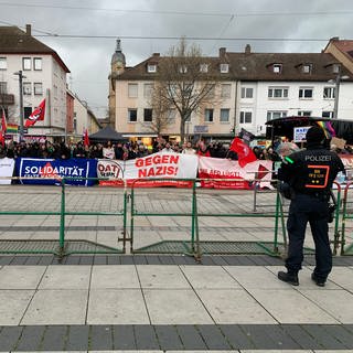 Am Samstag haben rund 2.000 Personen gegen den Wahlkampfauftakt der AfD in Heilbronn demonstriert