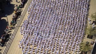 Karate-Sportler zeigen ihr Können auf dem Tauberbischofsheimer Wörtplatz