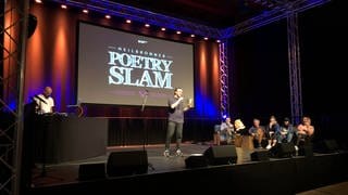 Beim Poetry Slam in Heilbronn wurden diesmal KI-generierte Texte vorgetragen - im Publikum hat es niemand gemerkt.